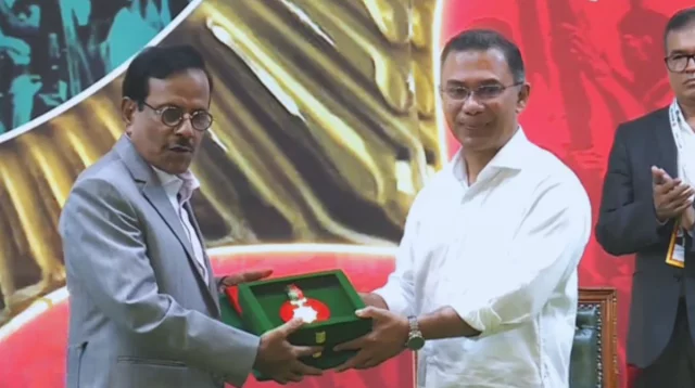 c27d9c4e119037f8930650fcbbe87cab-69e0c7cc59e61