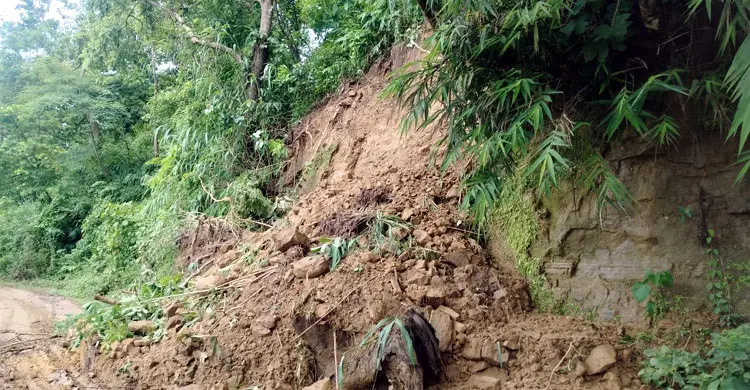 landslide-20250821094222